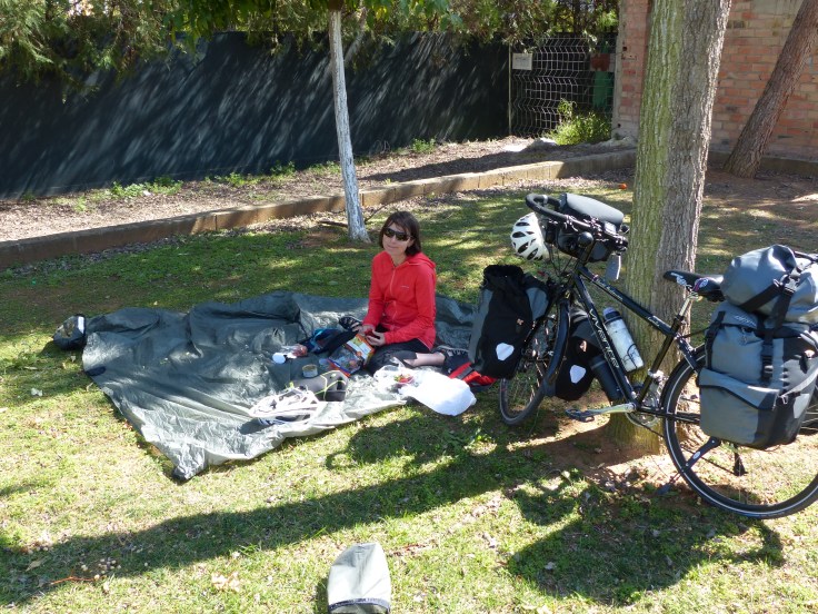 A quick lunch preparing for some busy city cycling