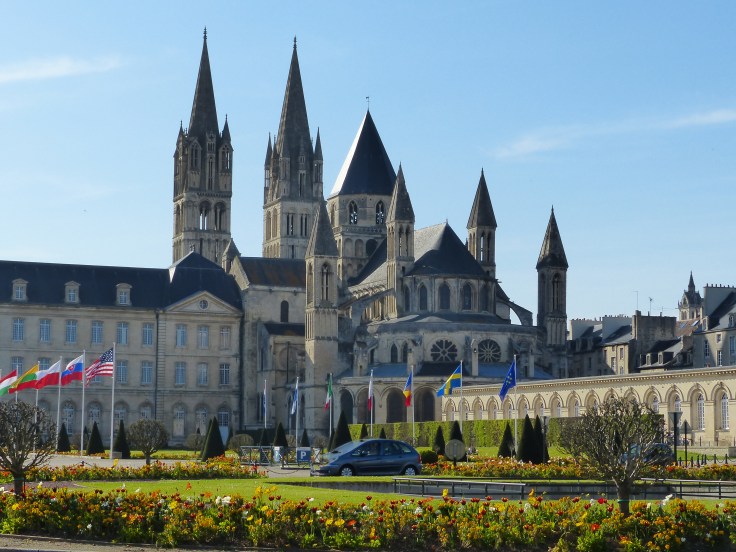 A short ride through Caen
