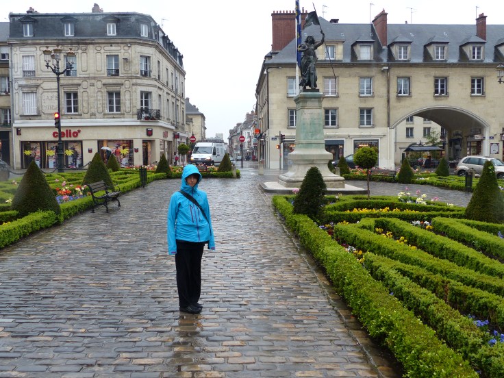 This was a lovely square, shame the blue person spoils the picture