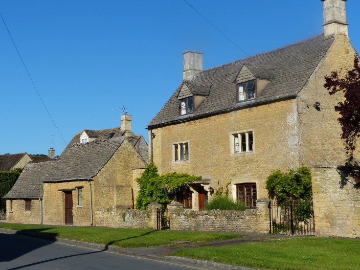 Bourton-on-the-Water showing us how lovely it really is...