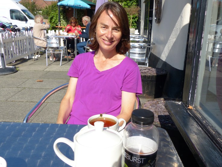 The smile stayed all day. The pot of tea was even real tea...with leaves! I'll have to retract my previous moan about the tea I've been served. Note the wasp doing a fly-by on the rim of my cup - he was one member of the swarm!
