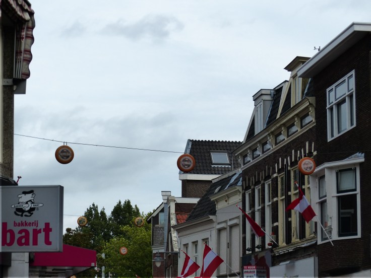 Wheels of Gouda cheese as street decorations!