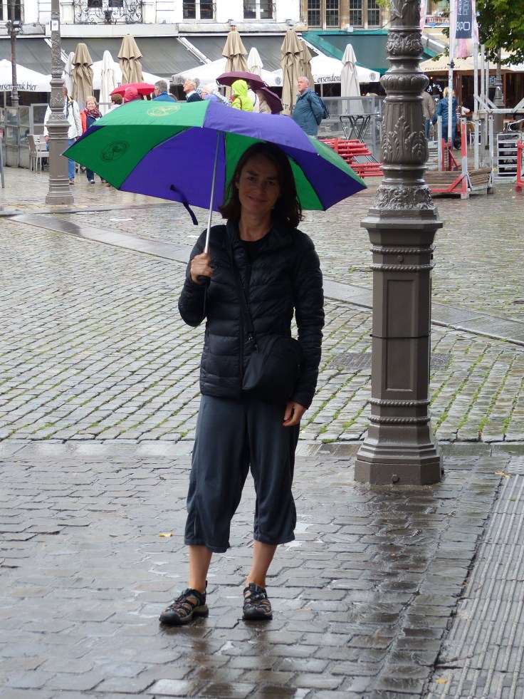 At least Ira had a rest and the umbrella came in from the reserve team.